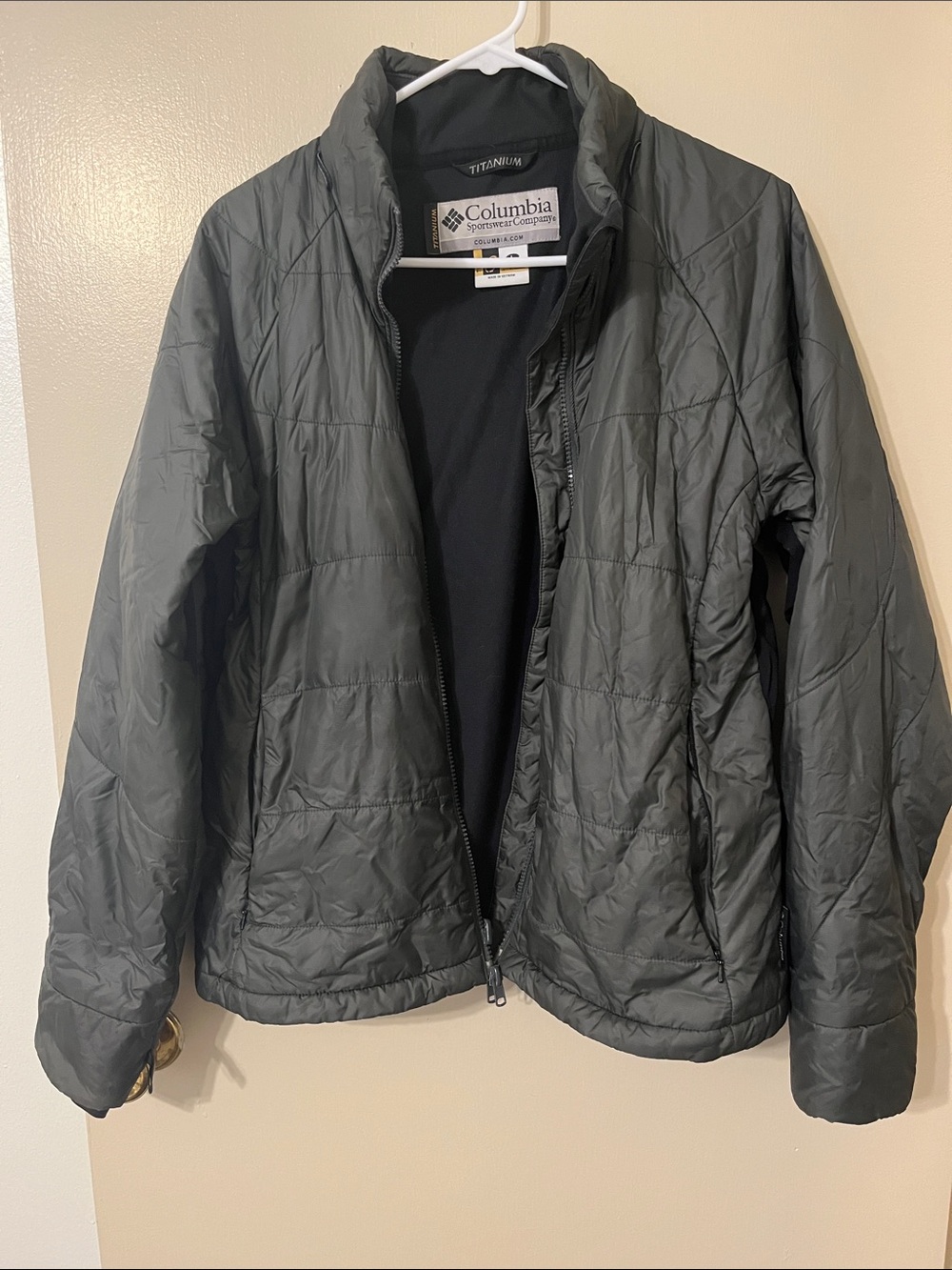 Columbia Quilted Puffer Jacket - Gray